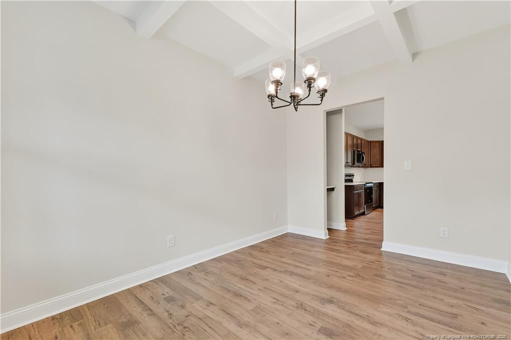320 Pinnacle Court