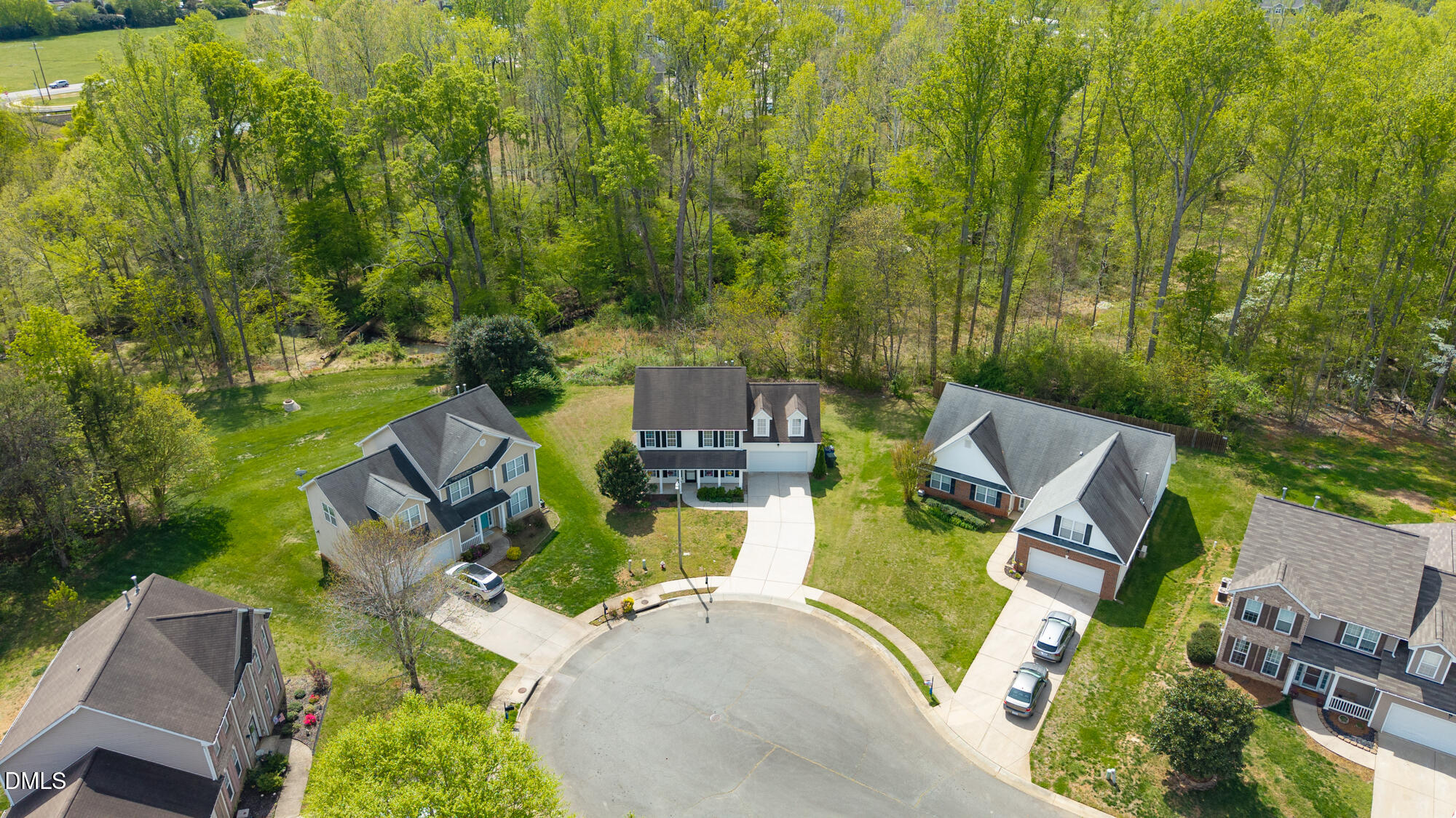 816 Hawthorn Ridge Drive