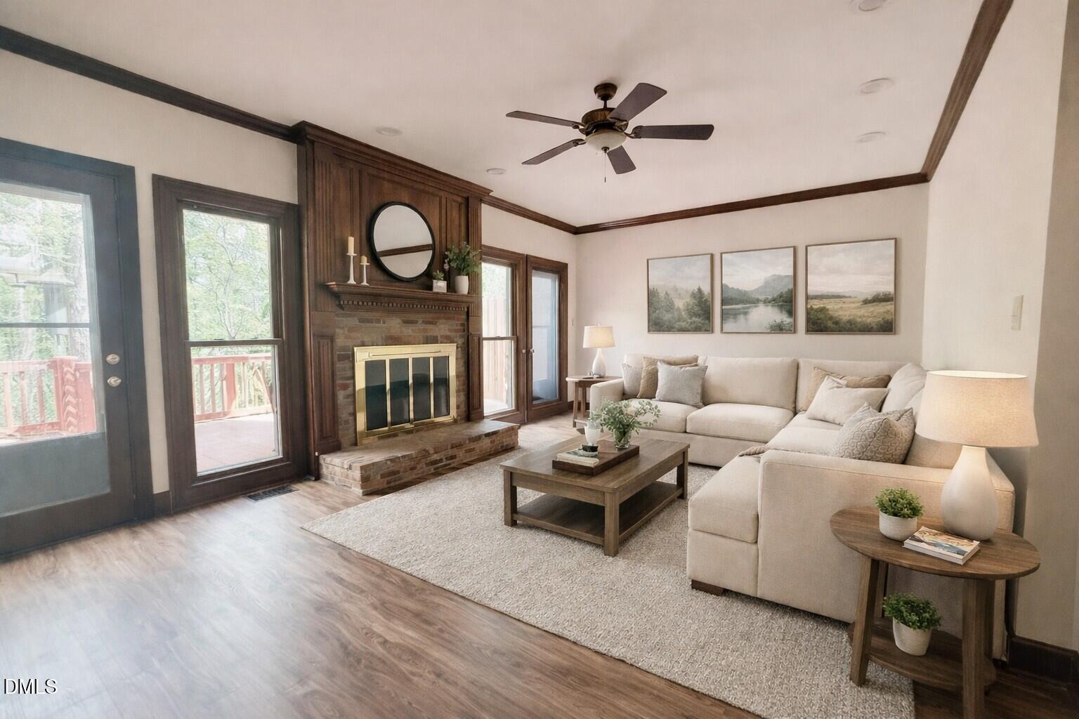 6844 Gloucester Road