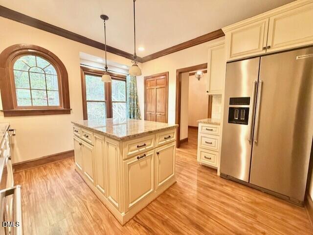 6844 Gloucester Road