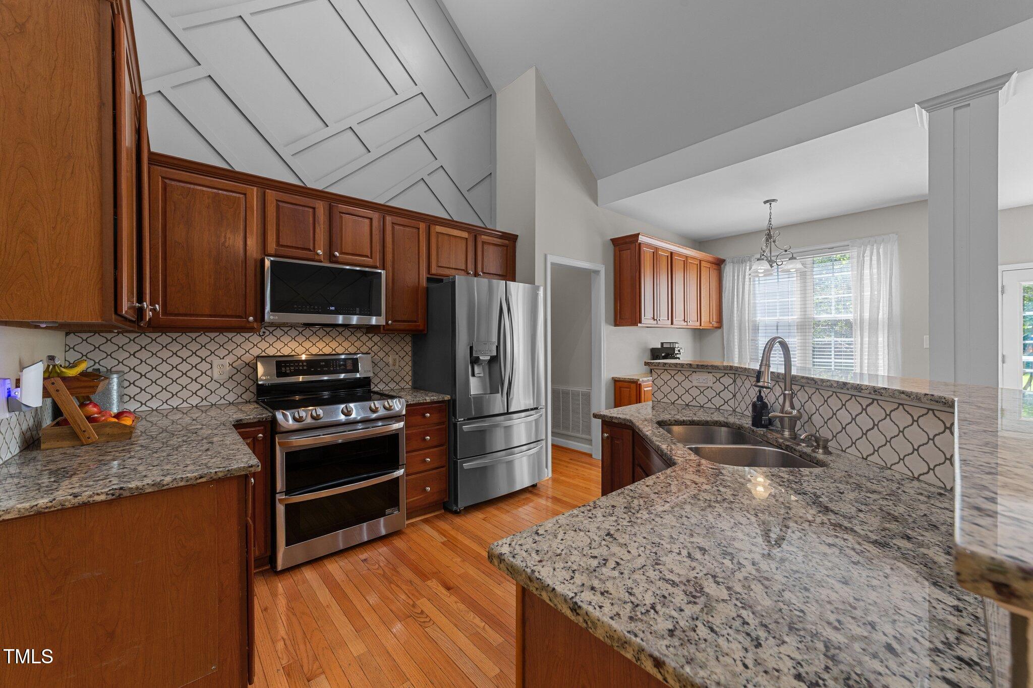 2813 Greenridge View Lane