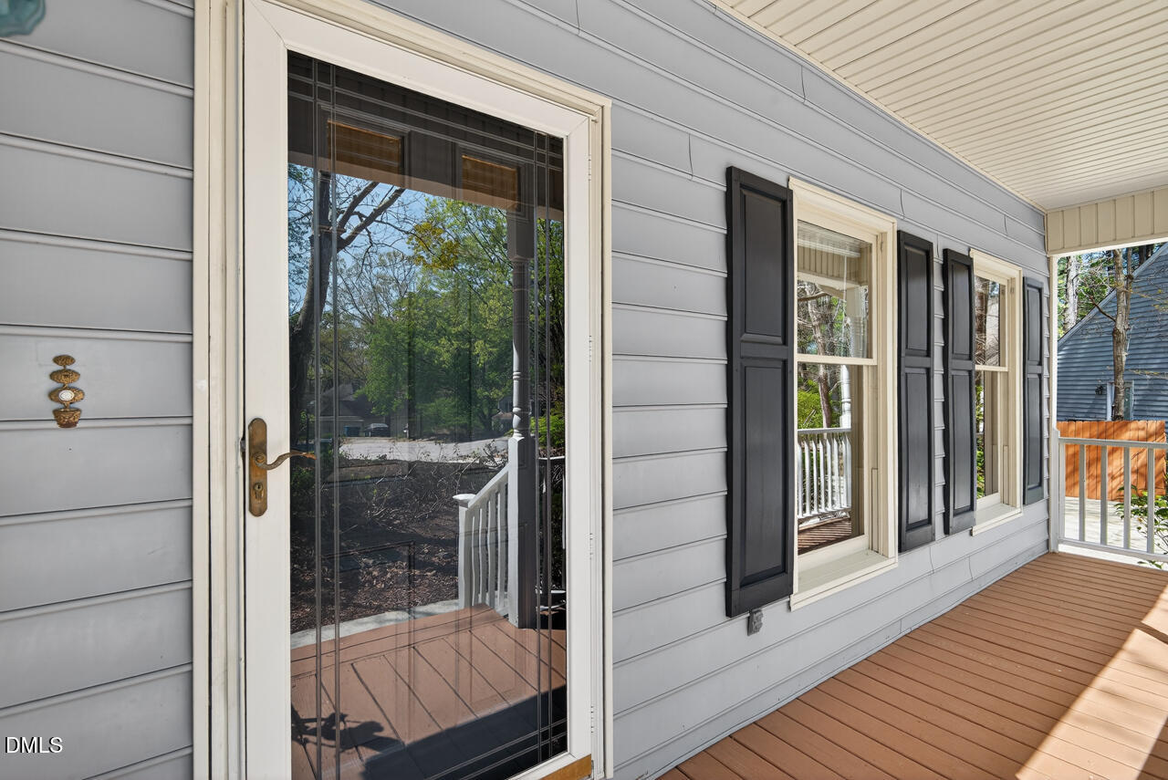 5511 Frenchmans Creek Drive