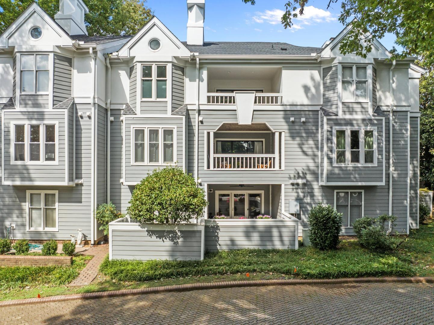 700 Bishops Park Drive 102