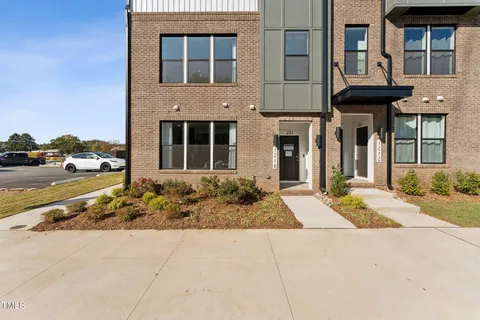 MLS: 10084268