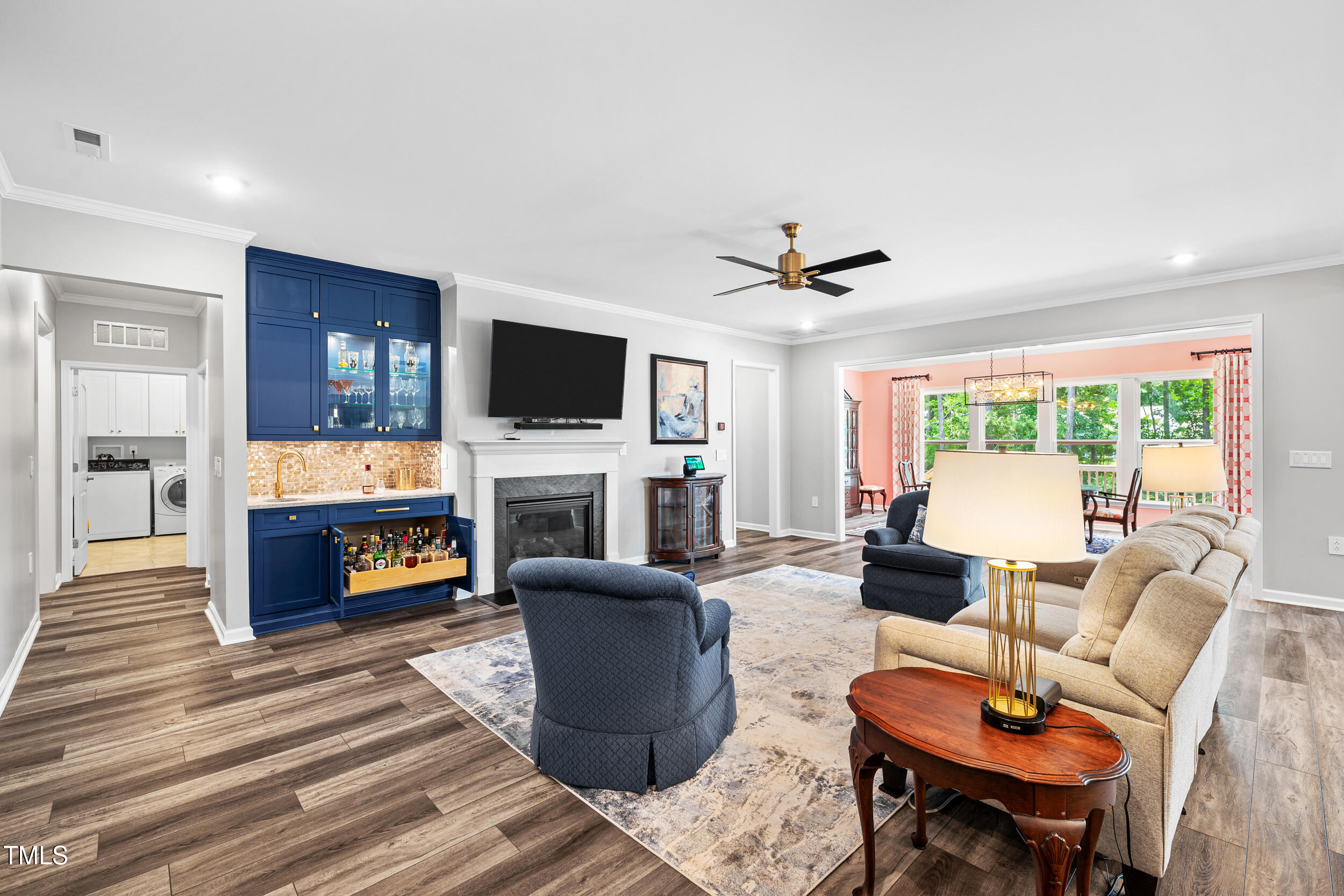 637 Hatters Creek Lane