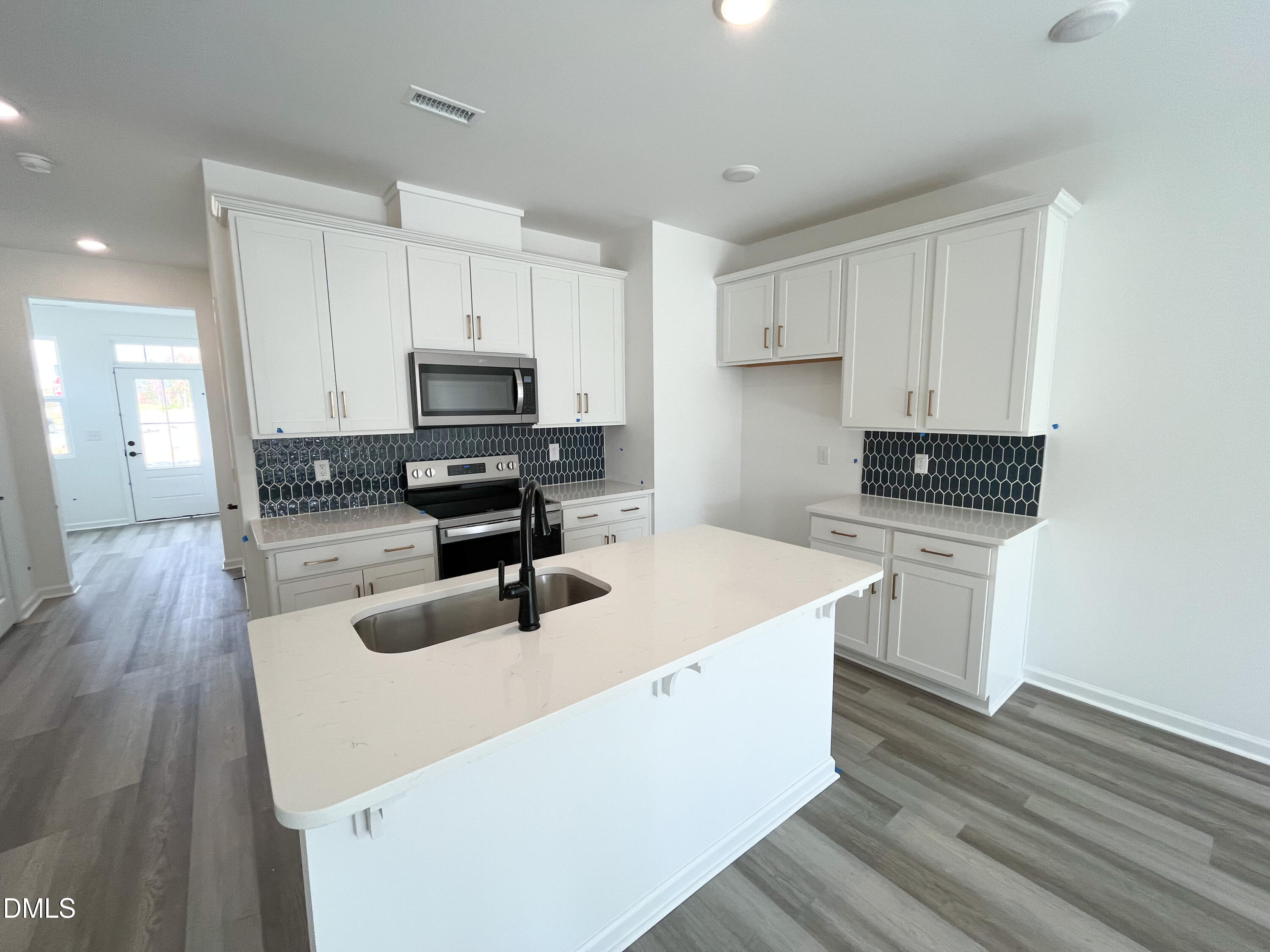 1922 Plott Balsam Drive