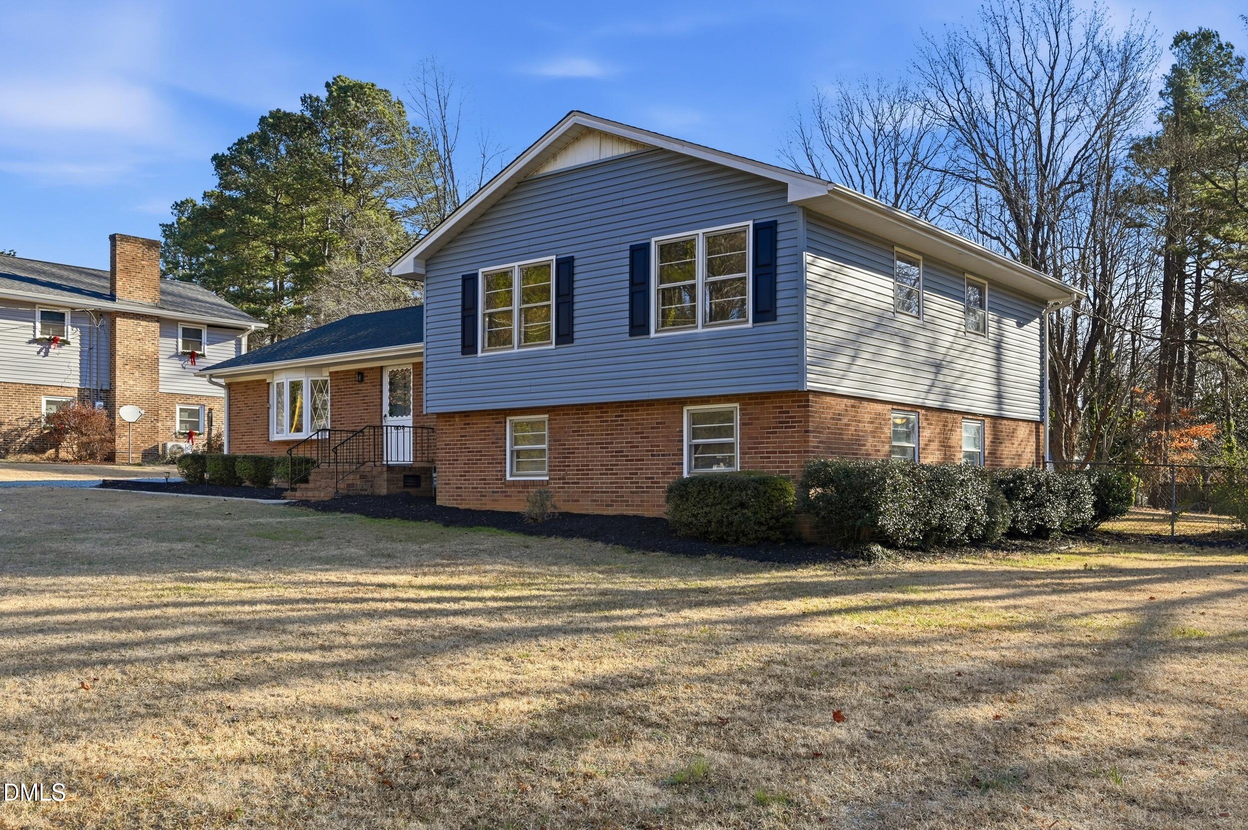 608 Hillhaven Terrace