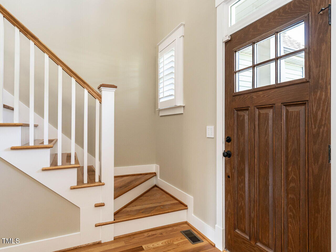 99 Compass Landing