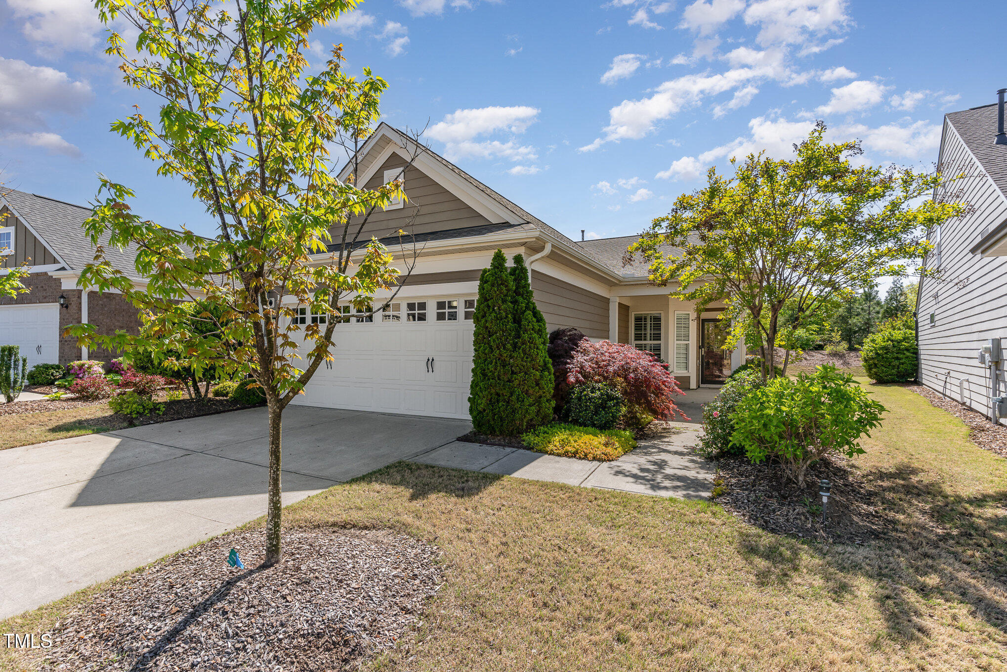 1206 Areca Way