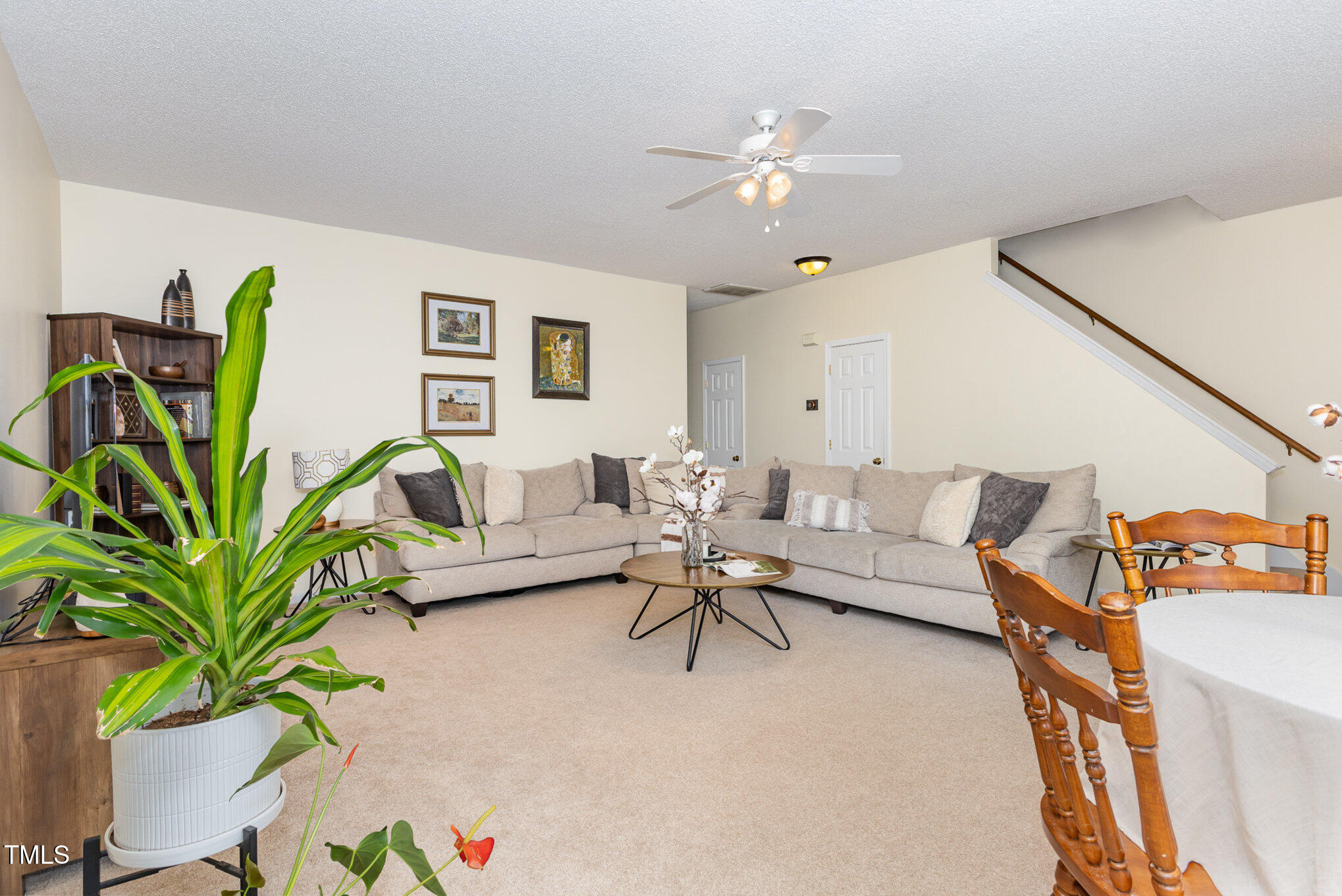 215 Pointe Crest Court