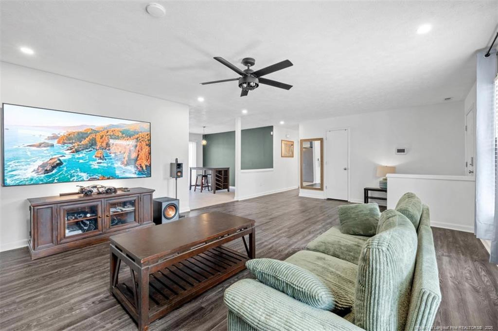 410 Woodberry Circle