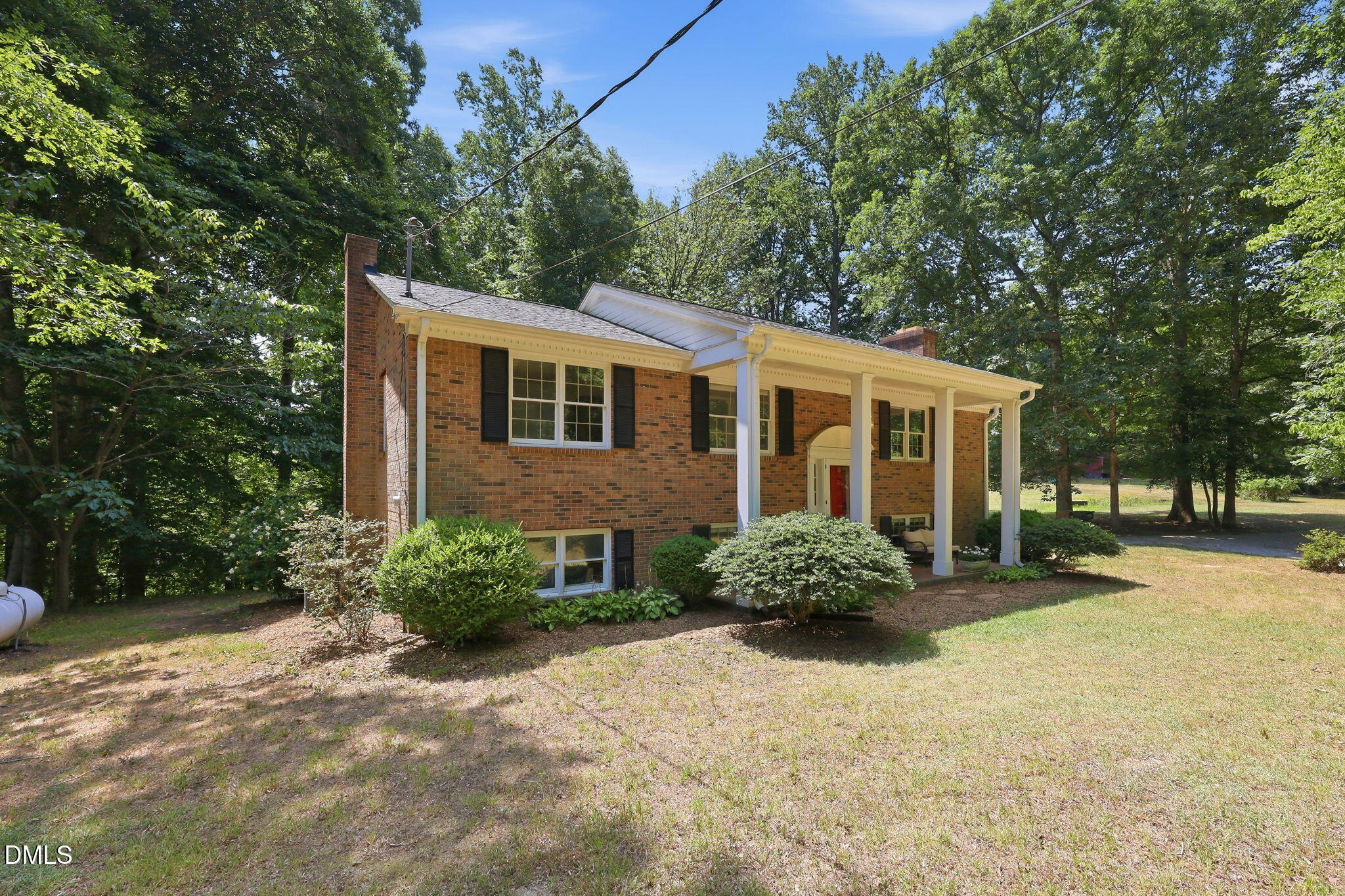 913 Riverview Road