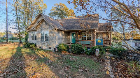 A home in Haw River