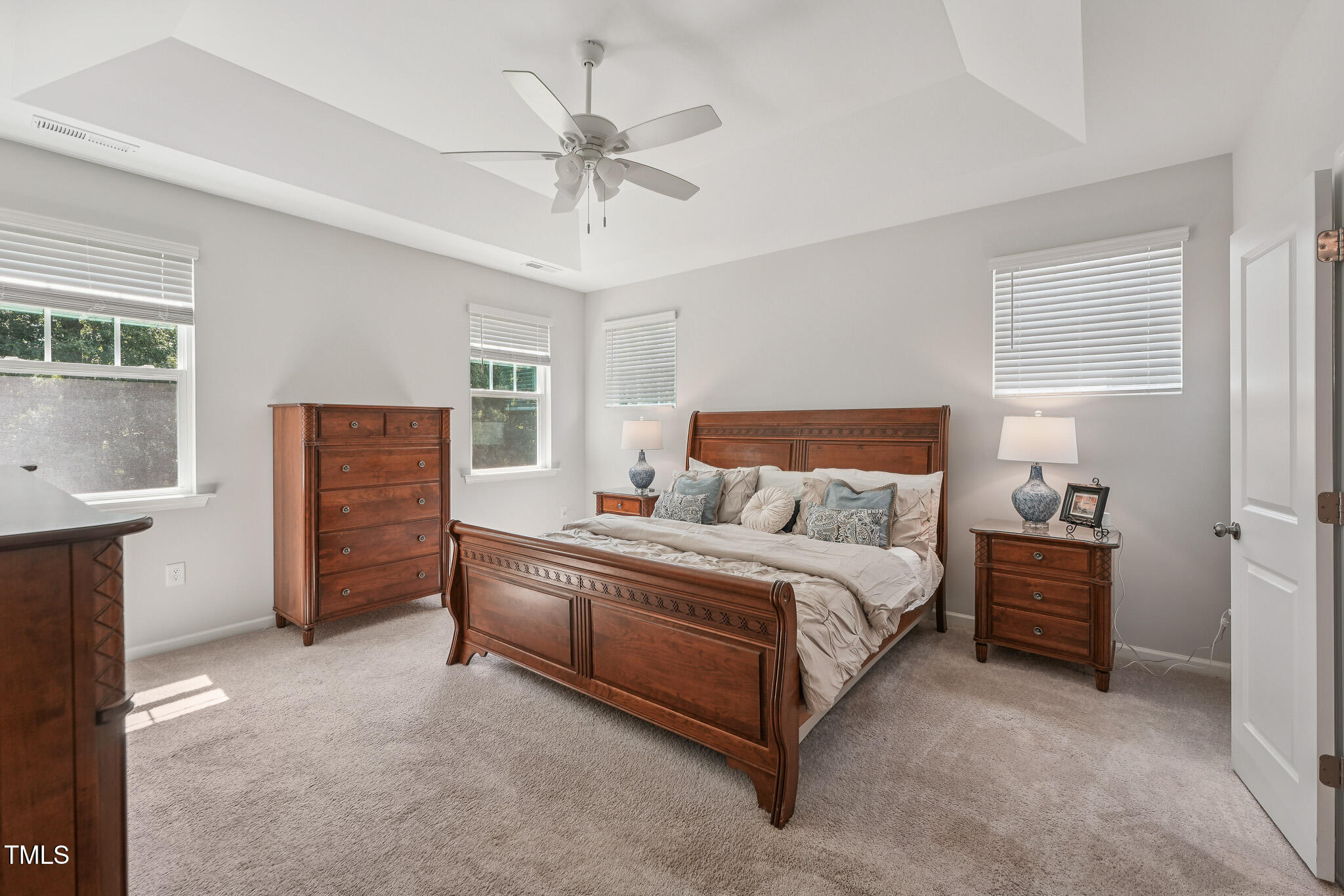 7117 Crested Iris Place