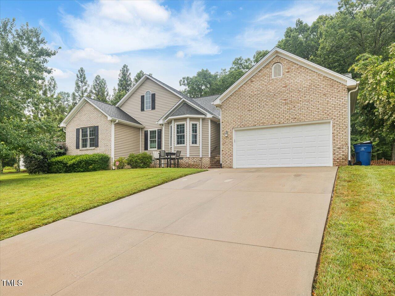 2271 Sunberry Drive