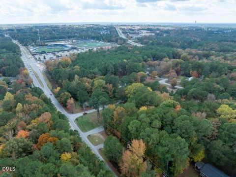 1539 N Main Street Holly Springs NC 27540