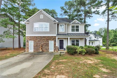 Photo of 2600 Taton Court, Sanford, NC 27330 (MLS # LP759415)