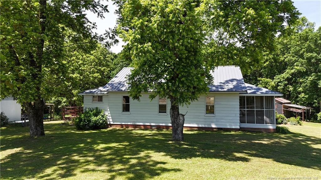 3997 Swanns Station Road