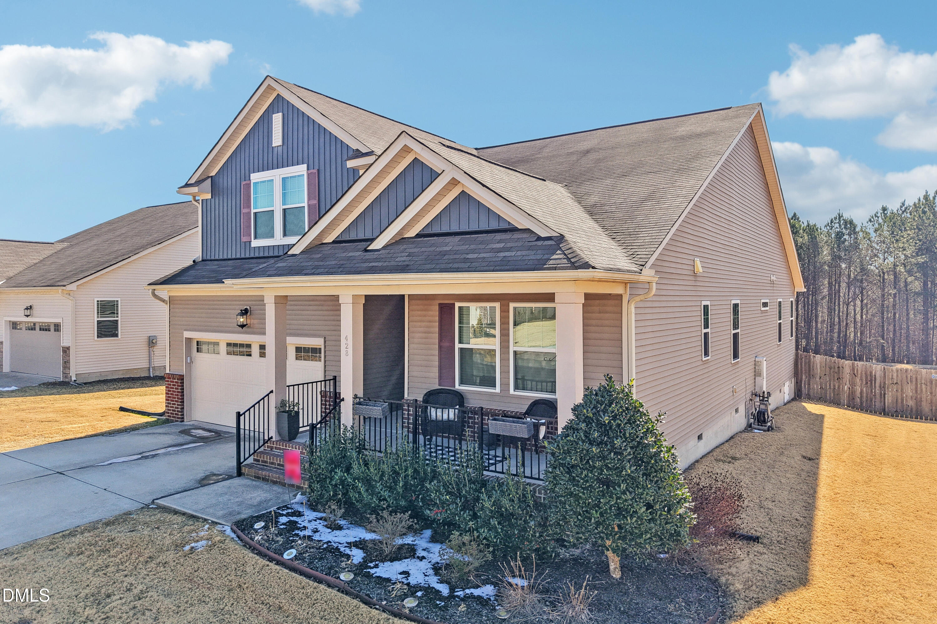 428 Holly Blossom Dr Drive