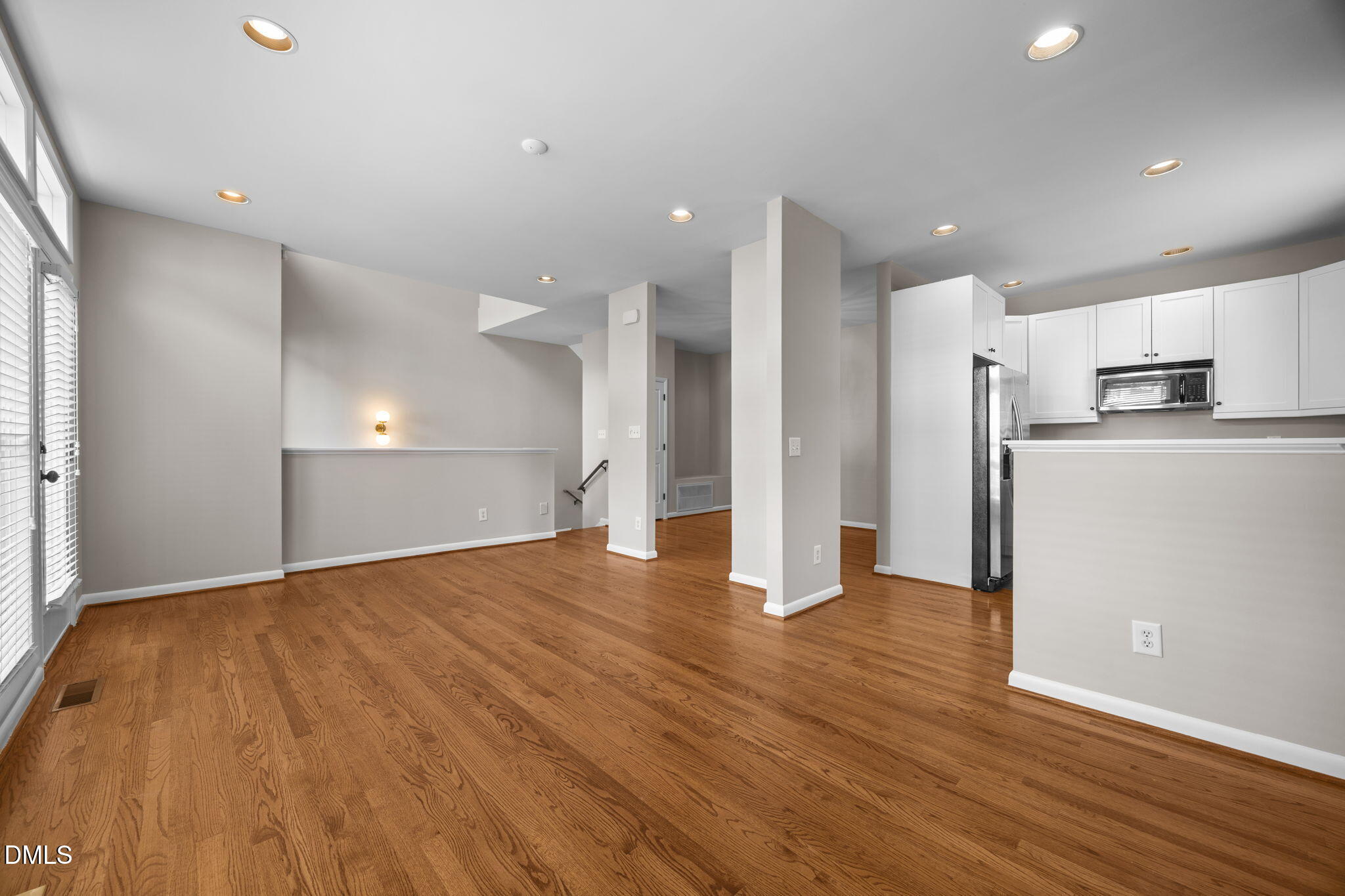 835 The Village Circle