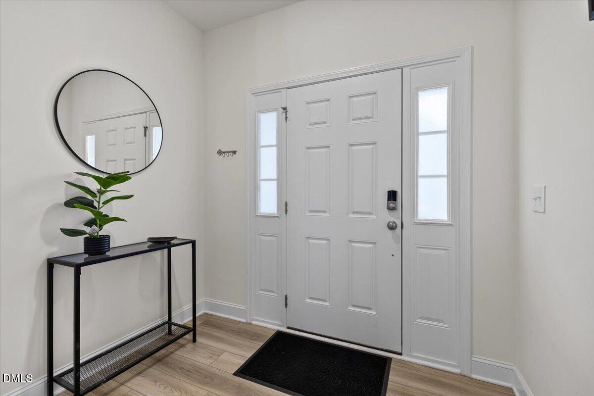 702 Rdg Clf Lane