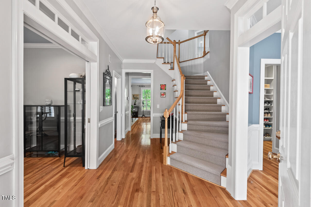 108 Hotelling Court