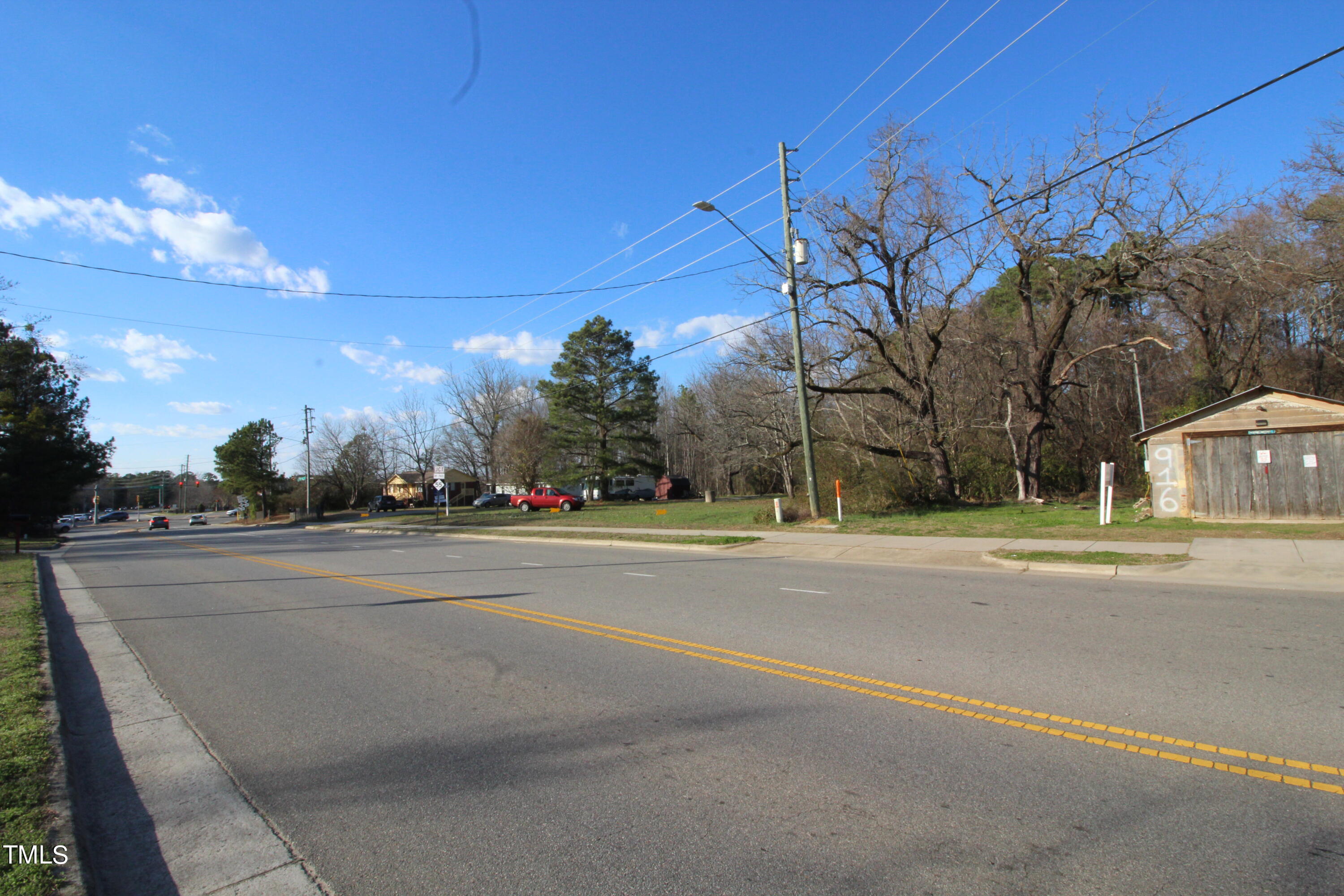 920 W Holly Springs Road