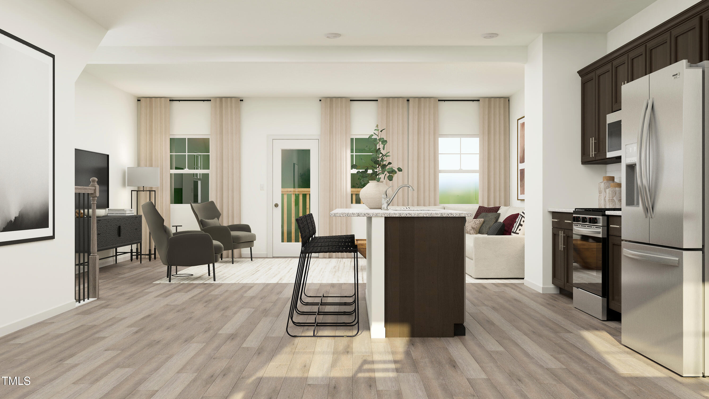 808 Basswood Gln Trail