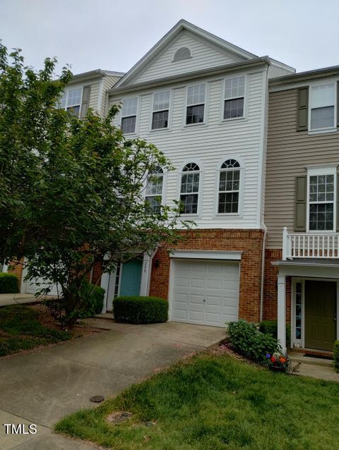 208 Chandler Chase Court, Morrisville, NC 27560 - #: 10023861