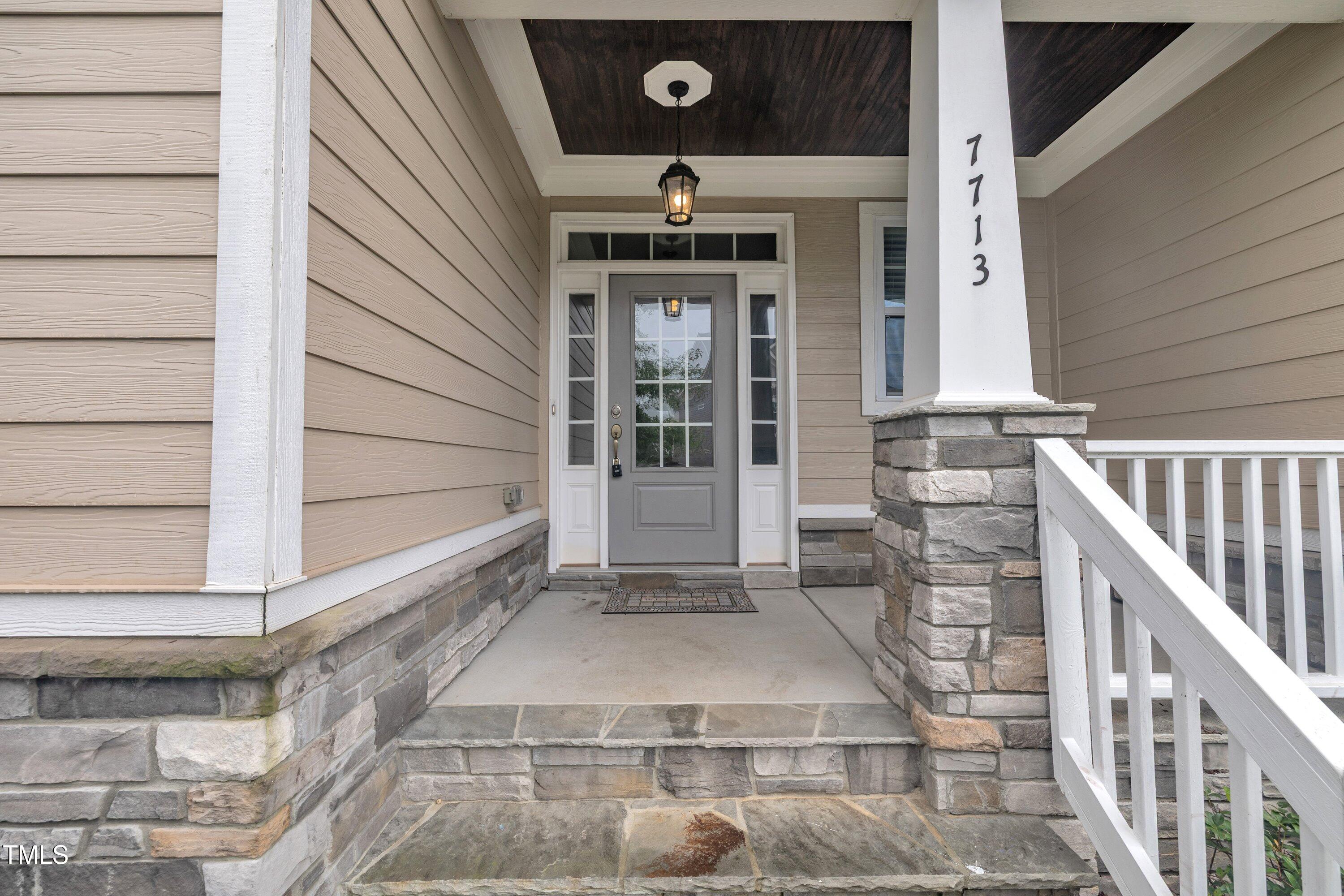 7713 Stonehenge Farm Lane