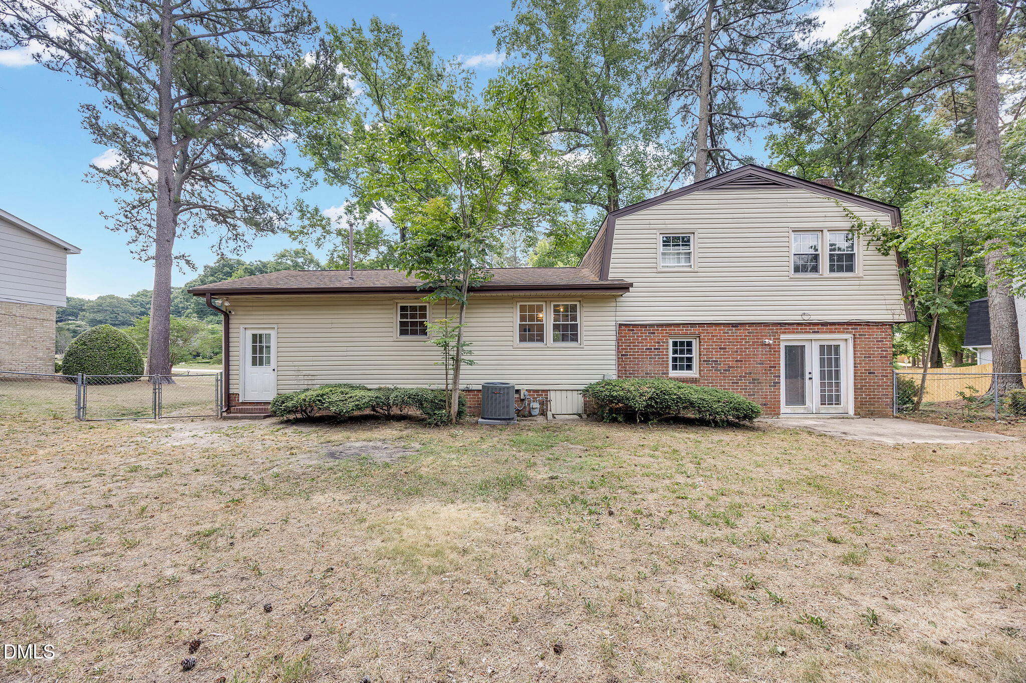 4005 Pin Oak Road