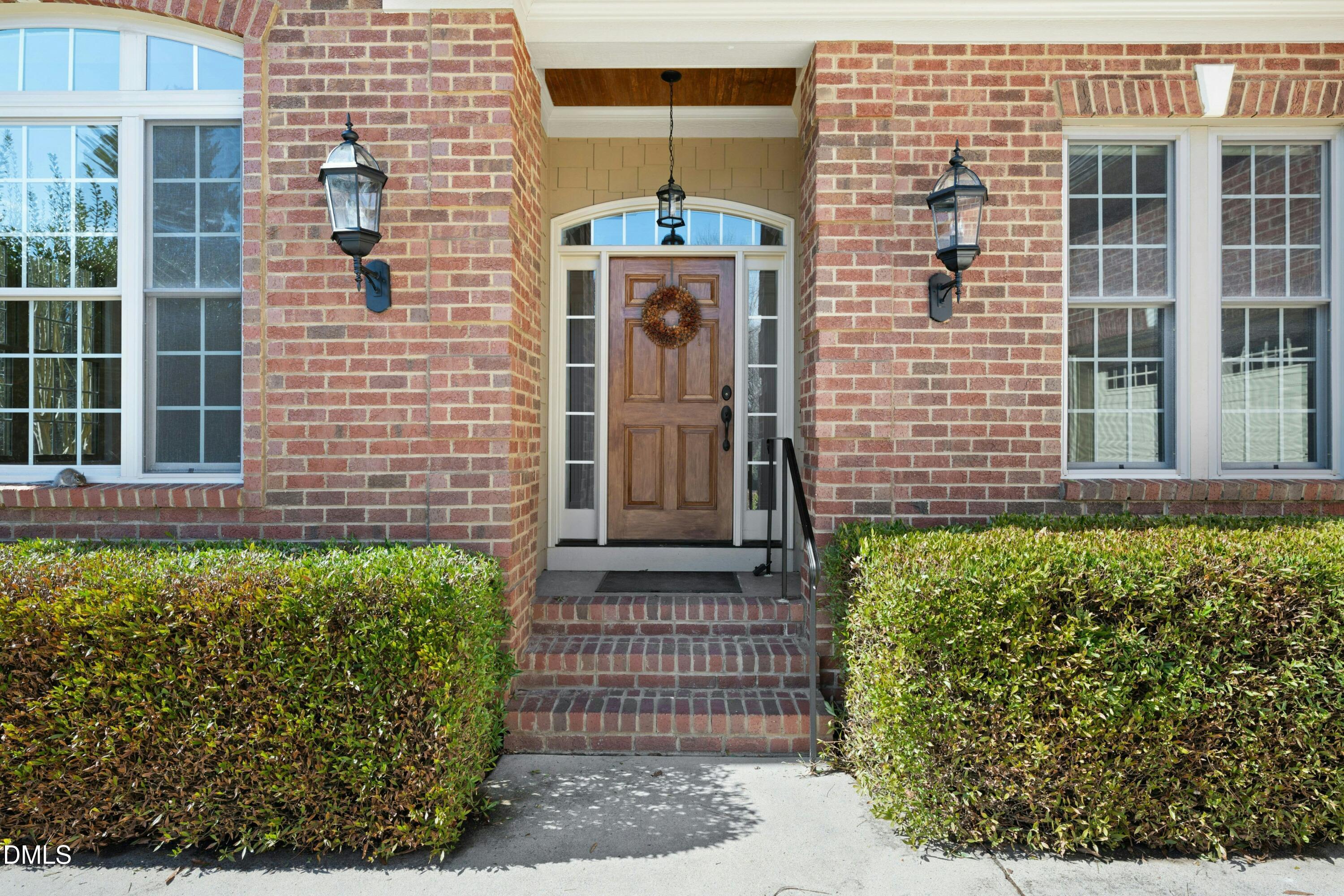 915 Cabin Creek Creek