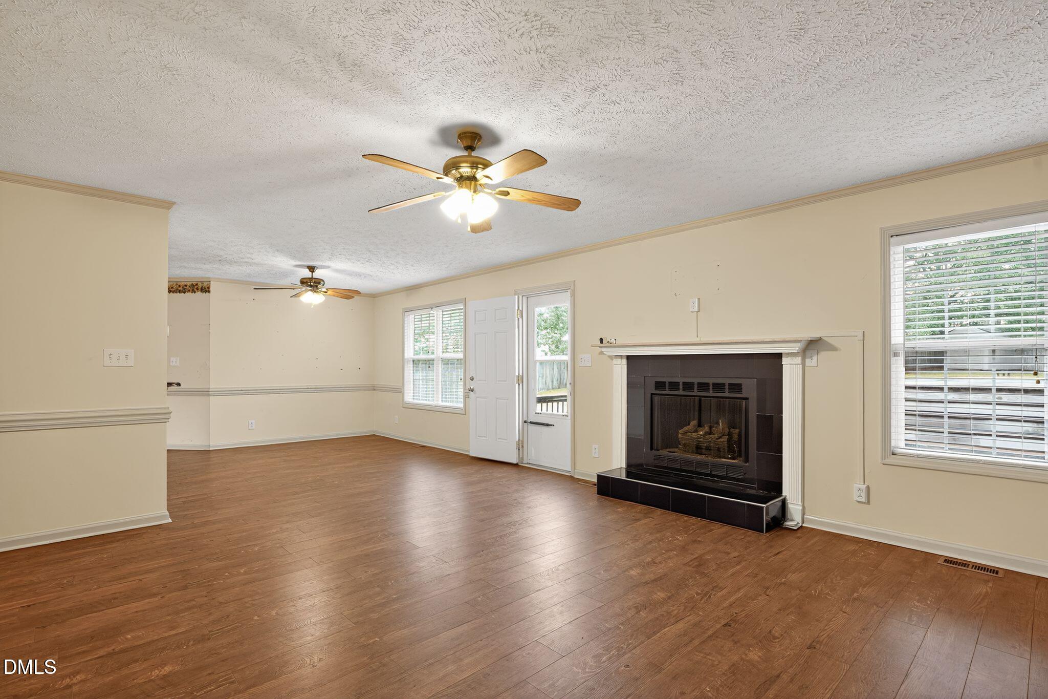 8736 Grouse Run Lane