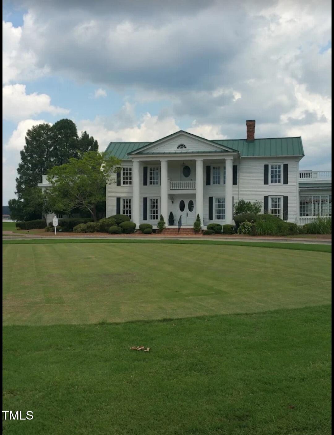 613 Riverbirch Drive
