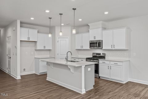 3860 Well Fleet Drive Fuquay Varina NC 27526