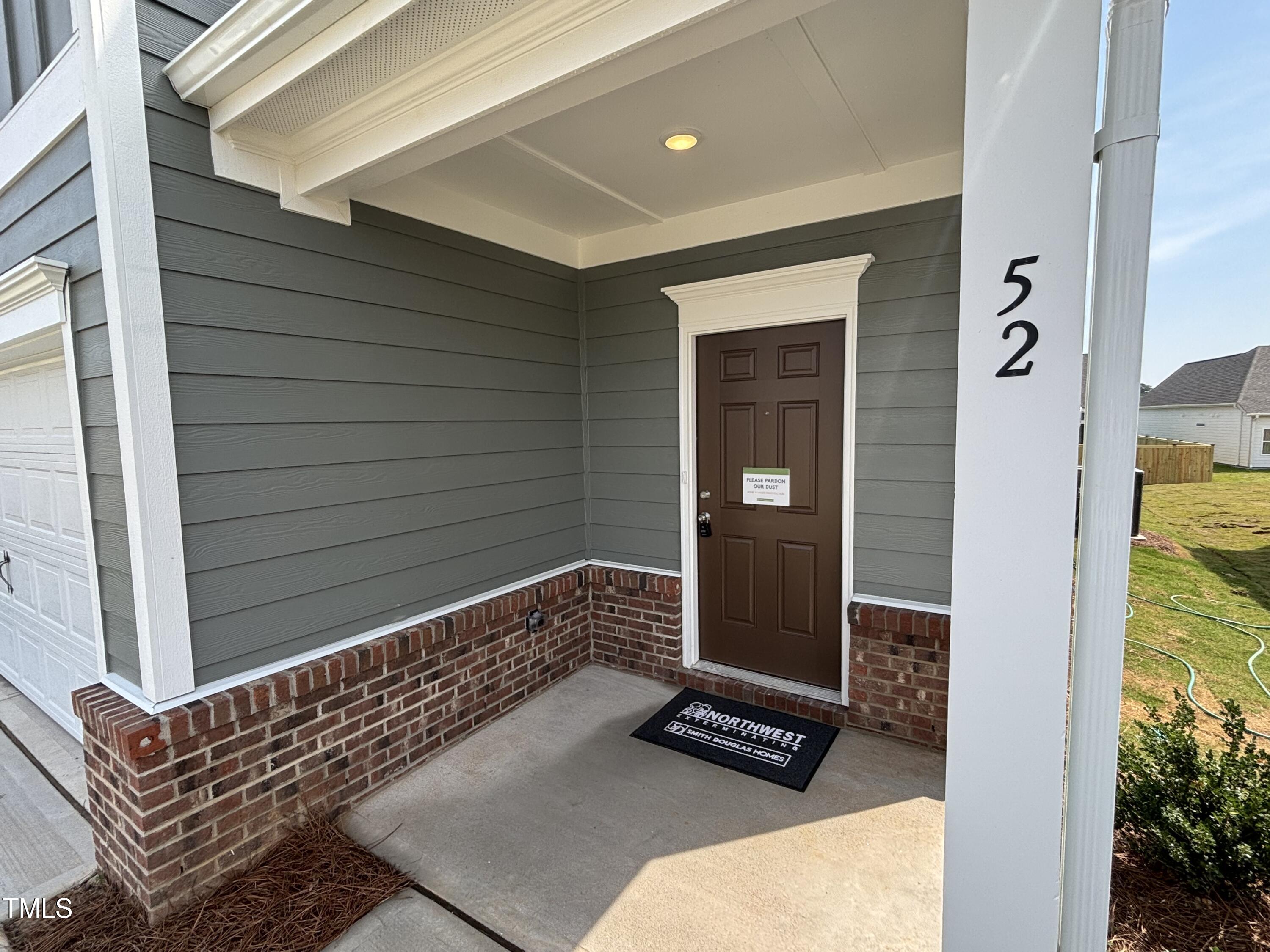 52 Commons Circle