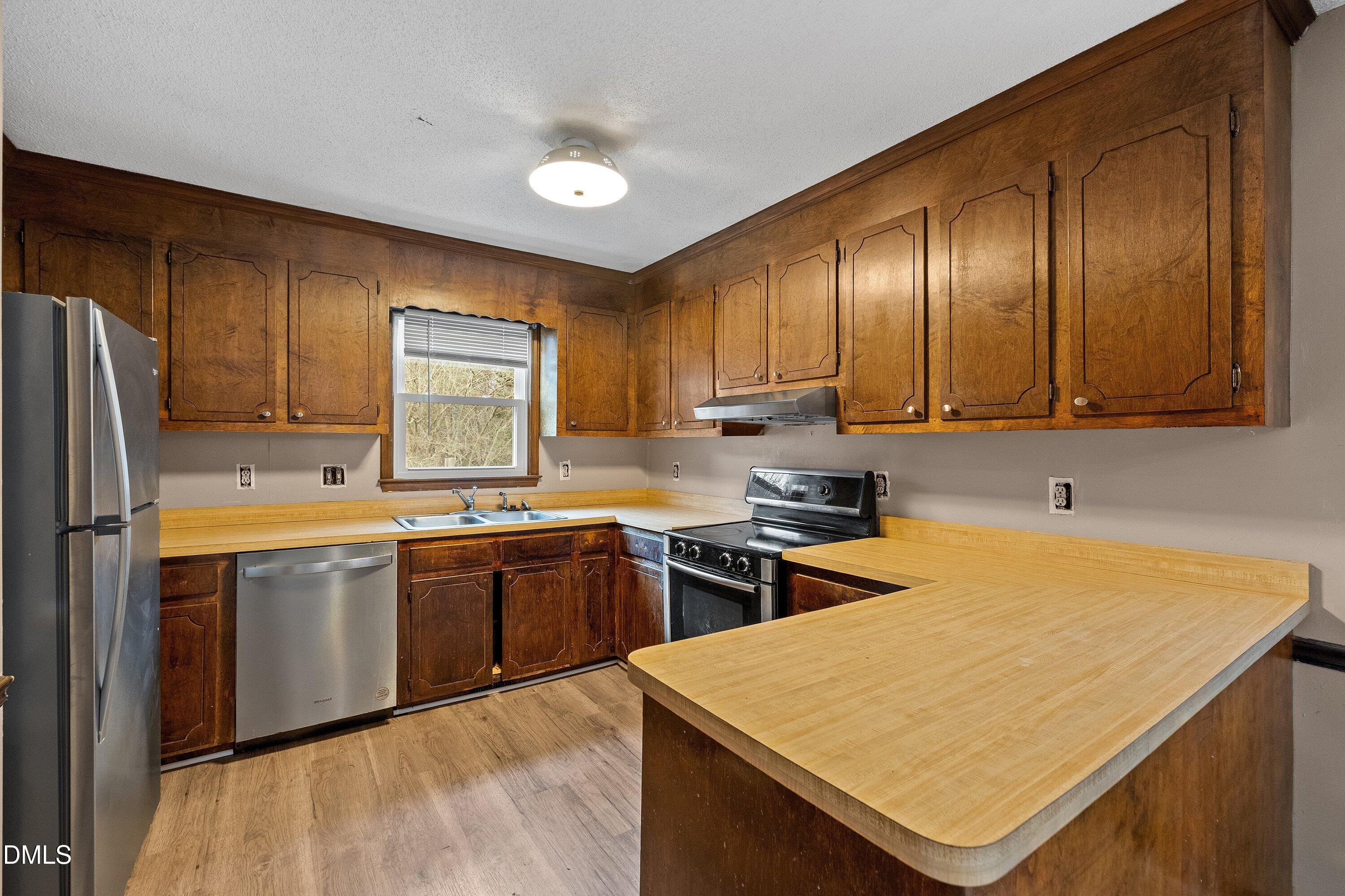 2605 Valley Woods Court