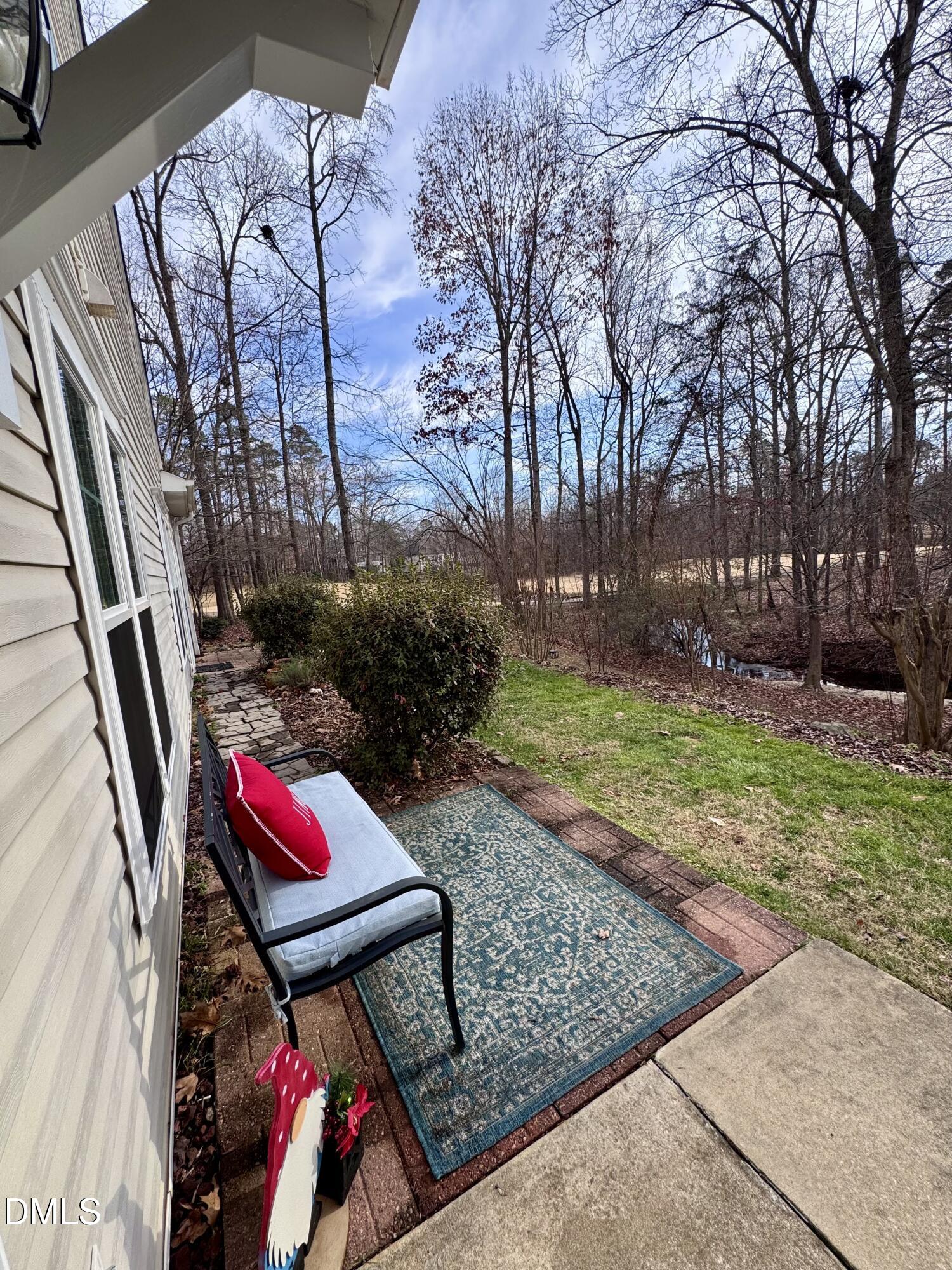 847 Creek Crossing Trail