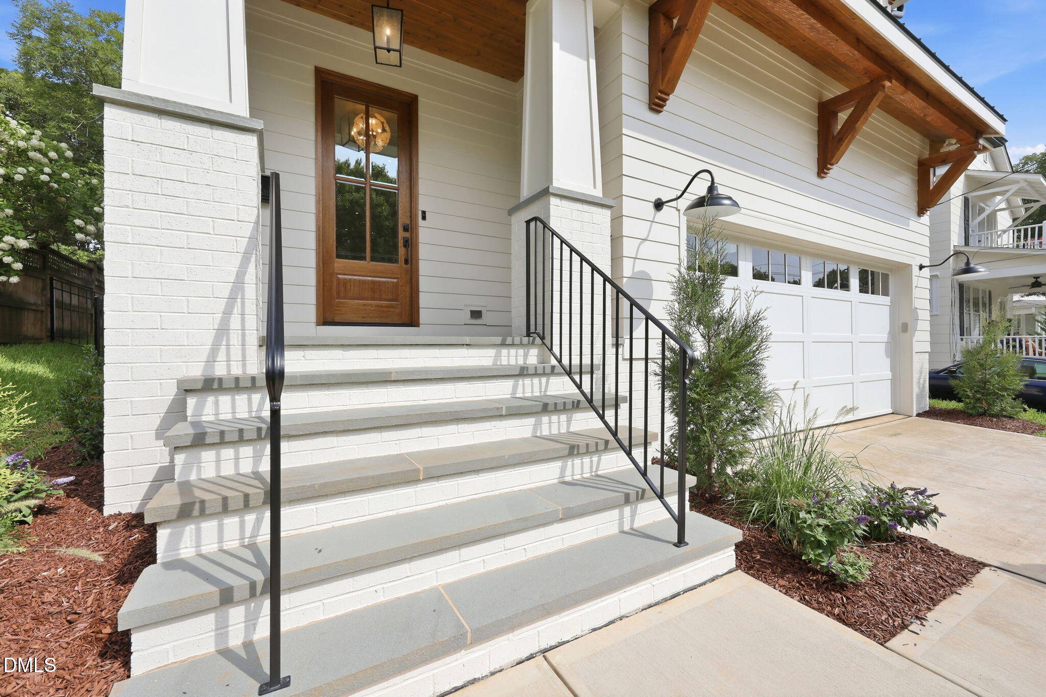 316 Perry Street
