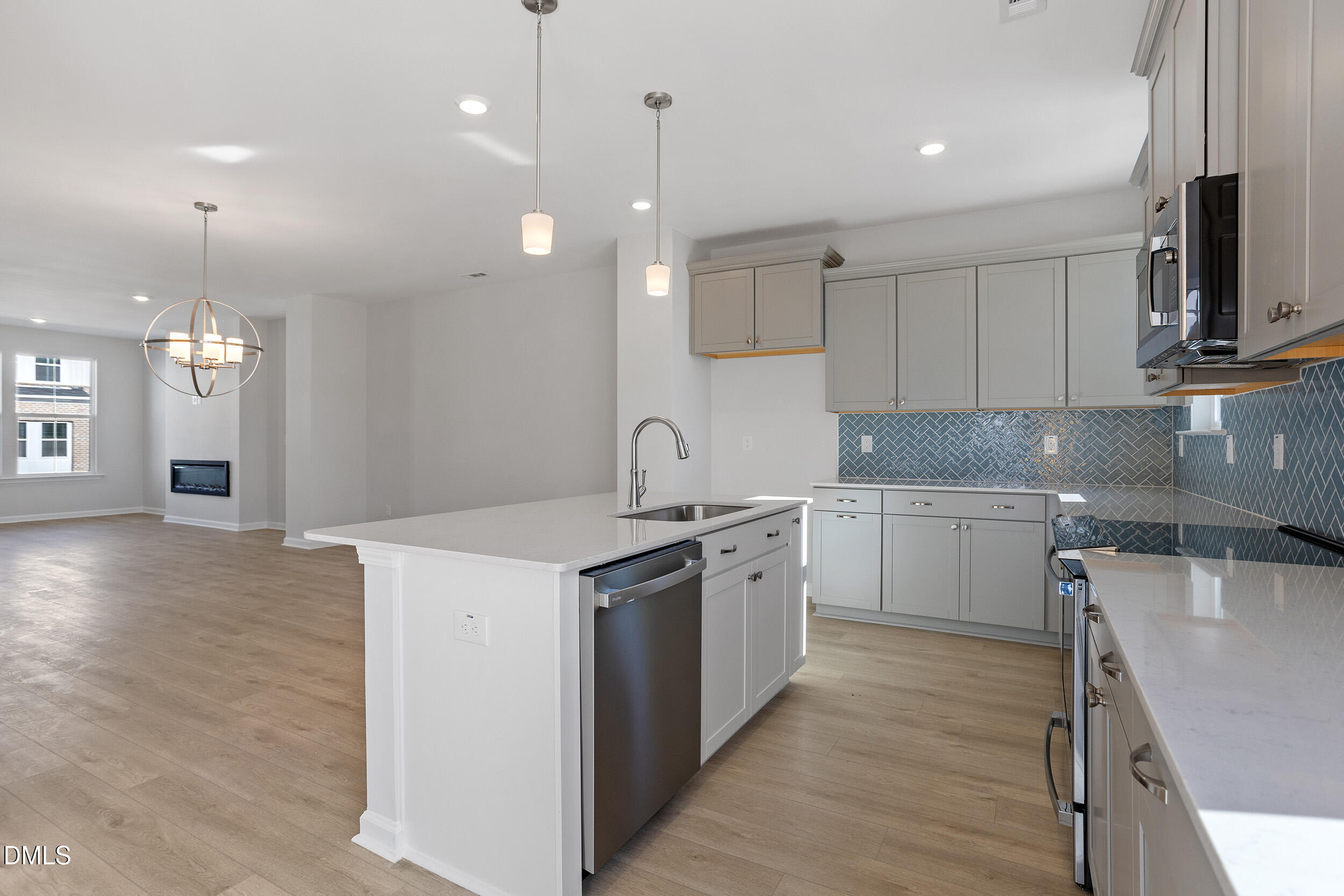 367 Chesapeake Commons Street 115