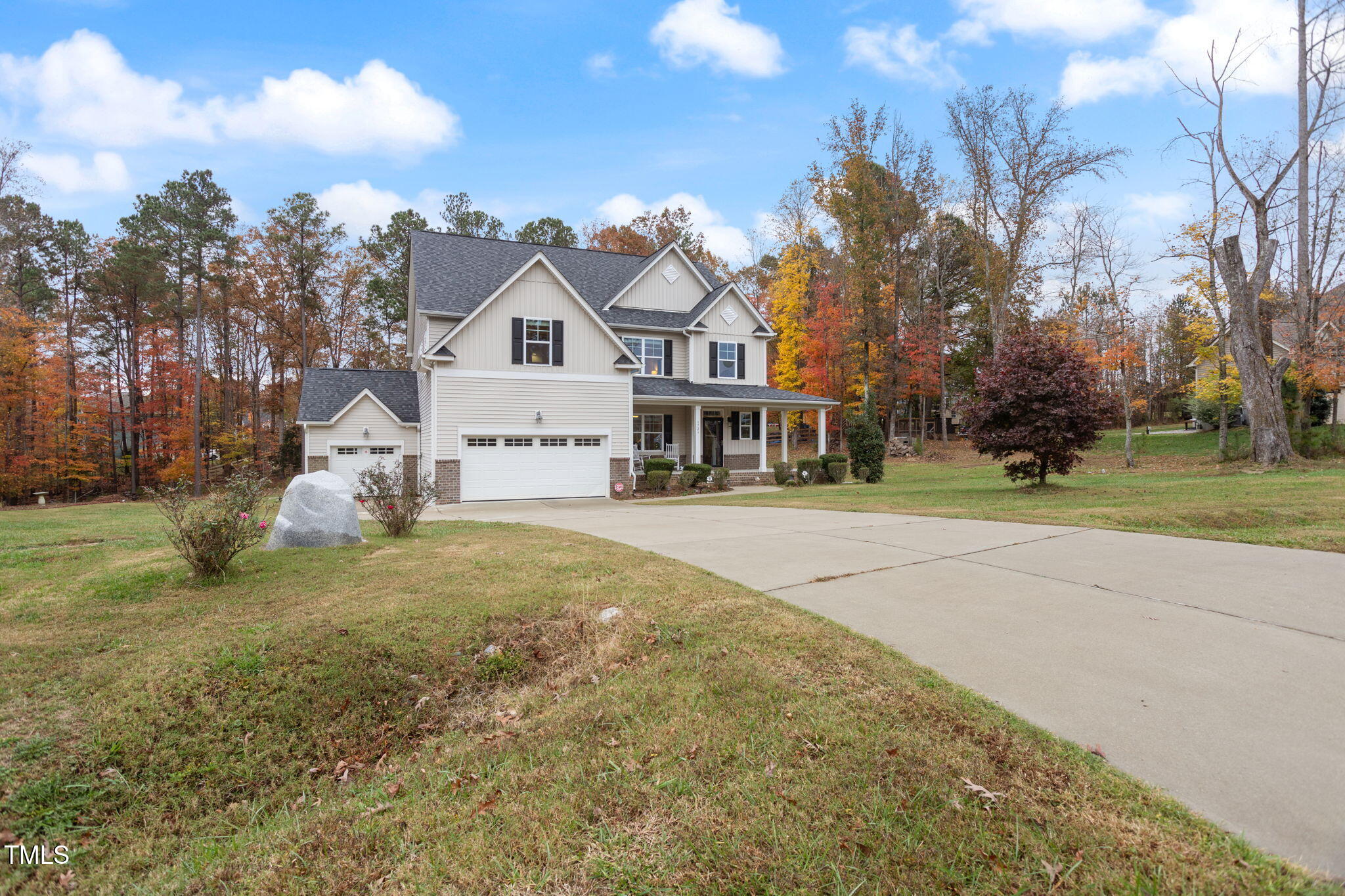 1726 Rapids Court