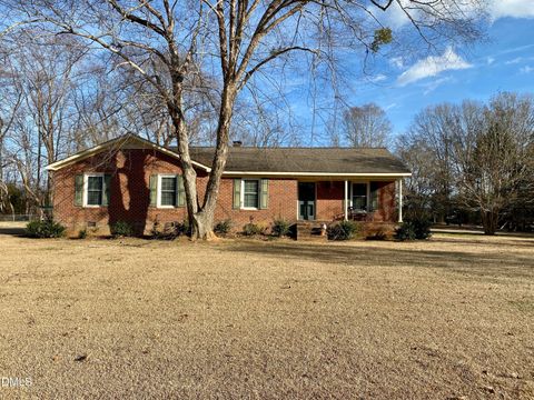 2647 Buckboard Trail Rocky Mount NC 27804