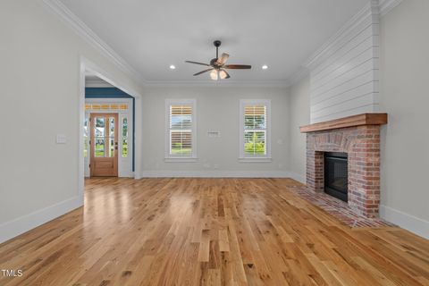 Single Family Residence in Four Oaks NC 110 Parker Street 7.jpg