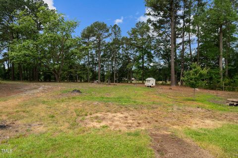 Single Family Residence in Four Oaks NC 110 Parker Street 36.jpg