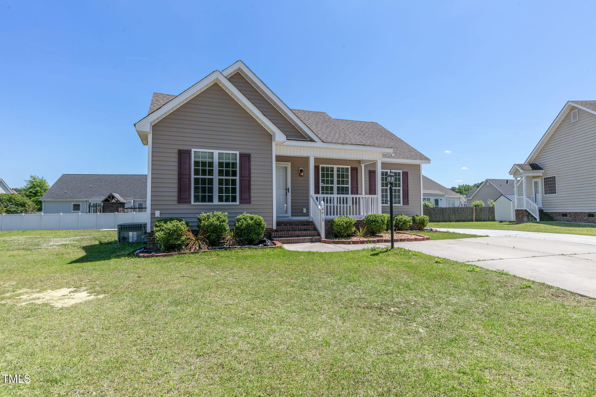 4418 Sunflower Court NW