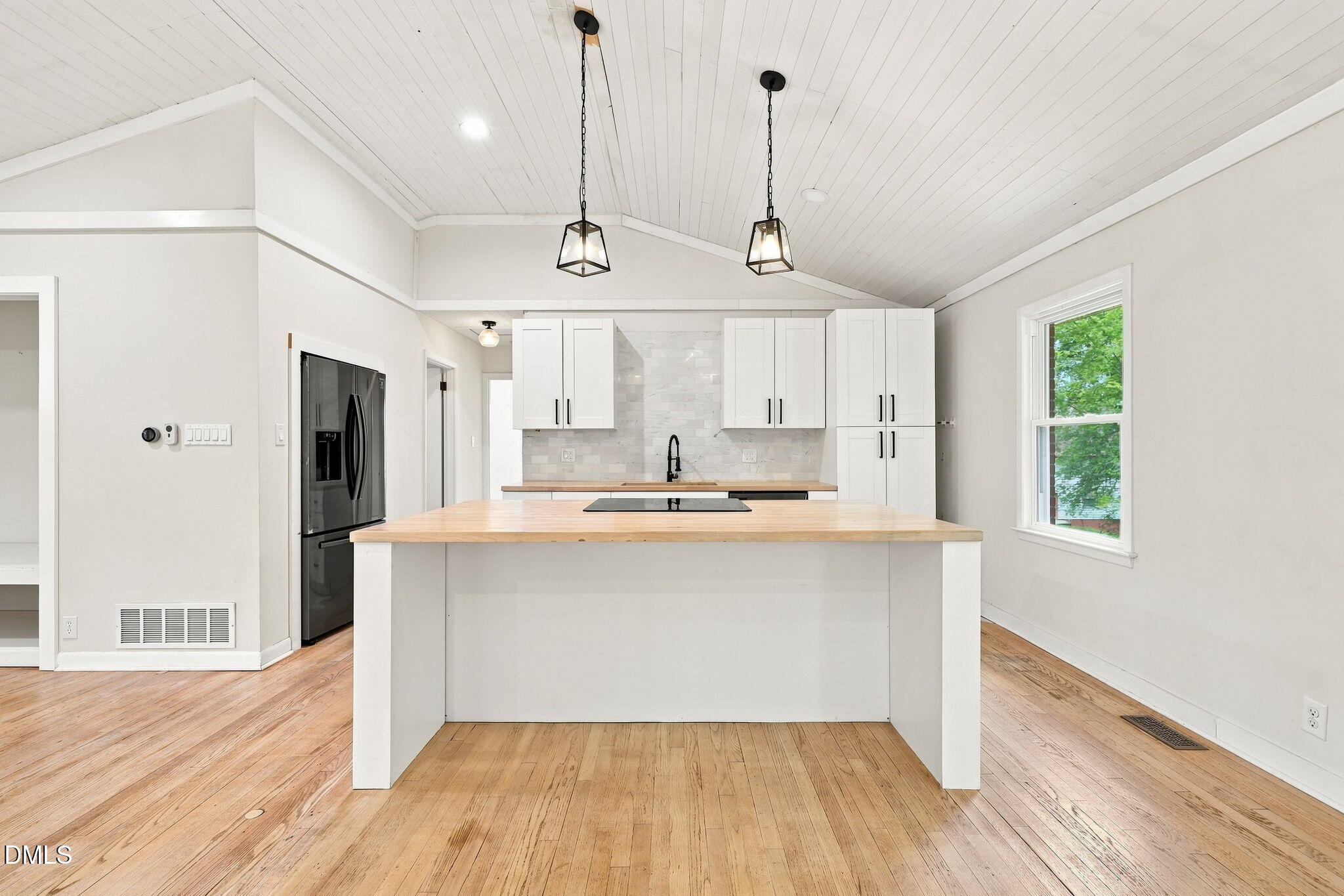 3108 Brentwood Road