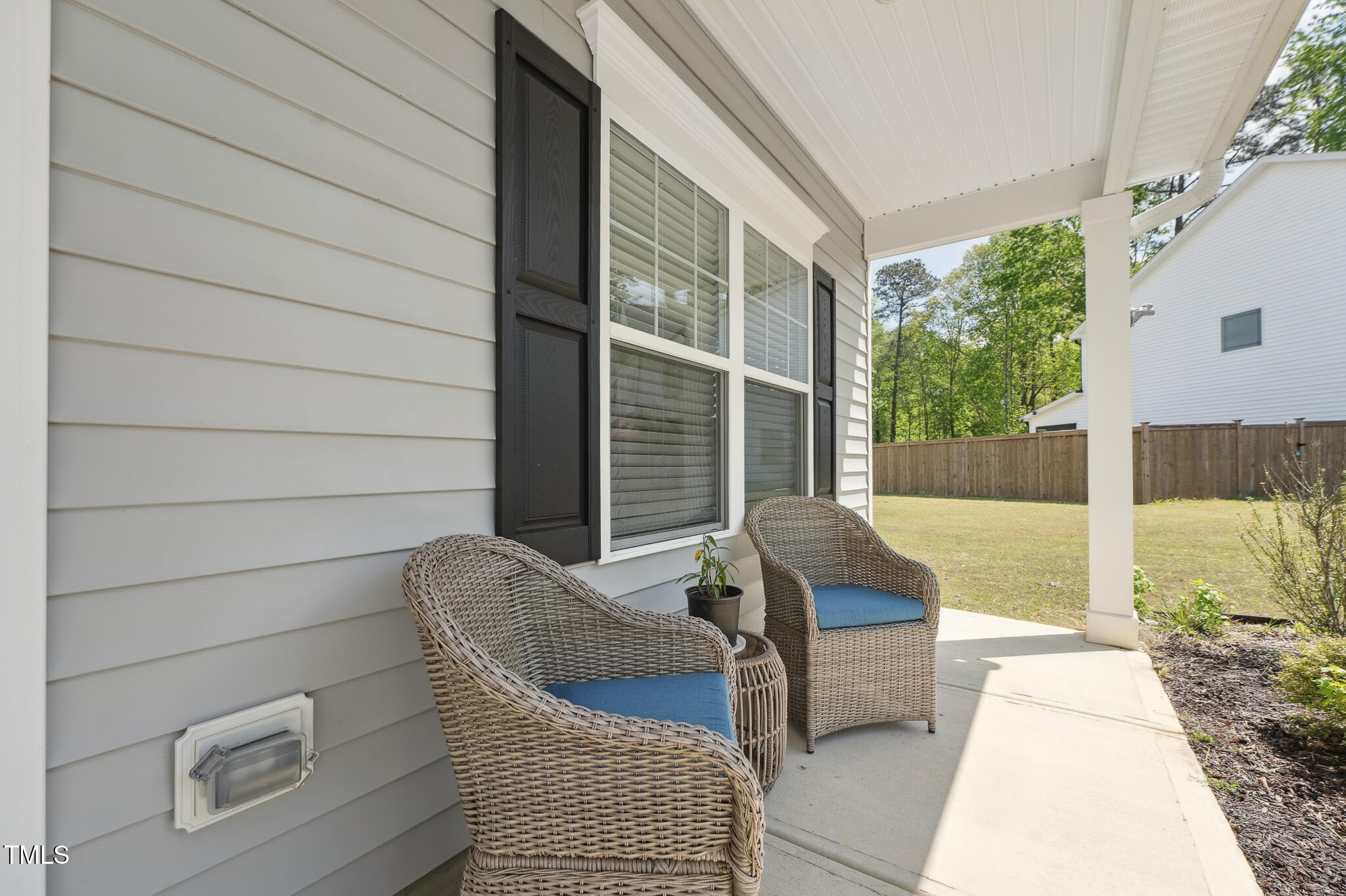 3901 Bluffwind Drive