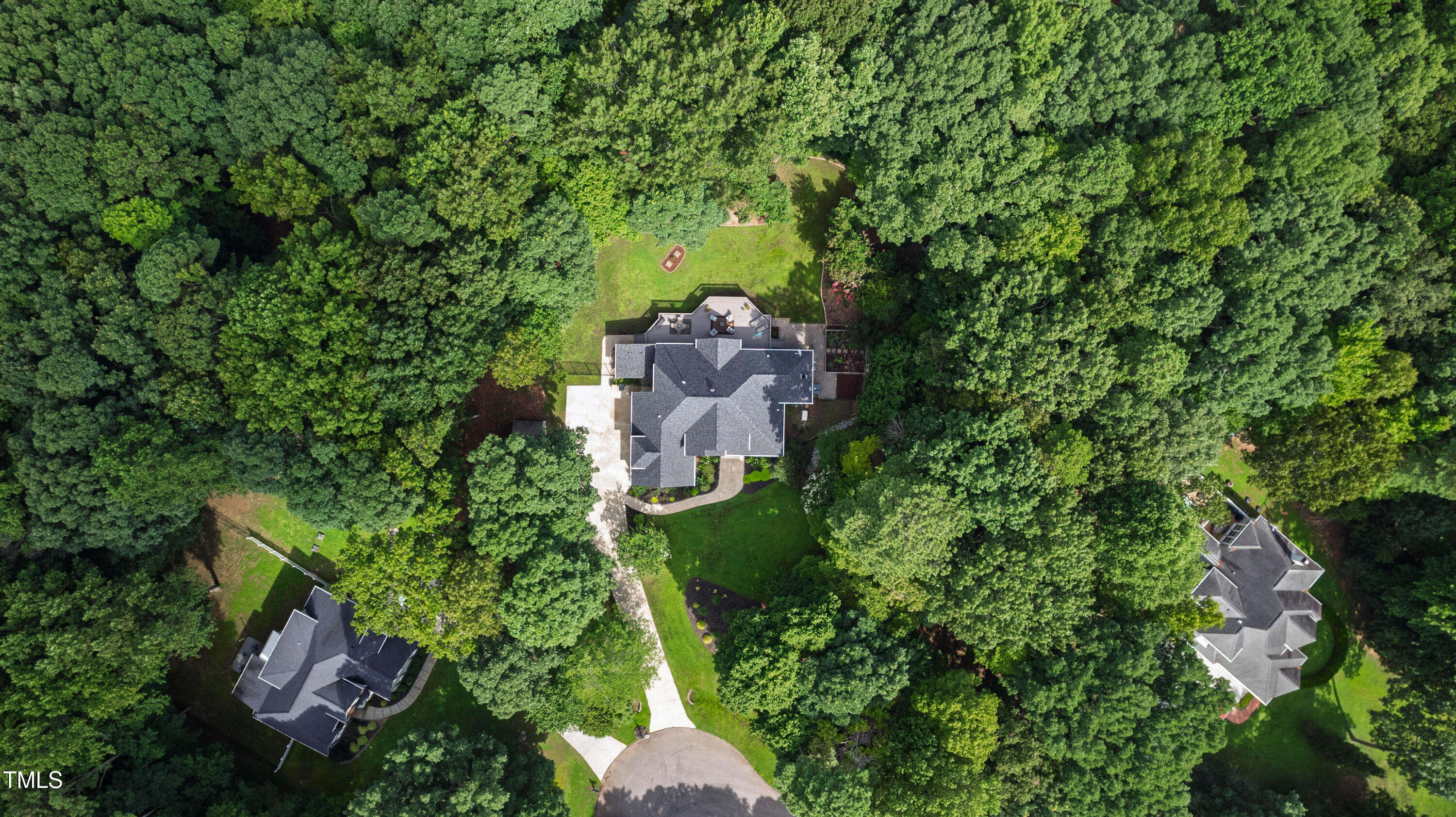 12 King William Court