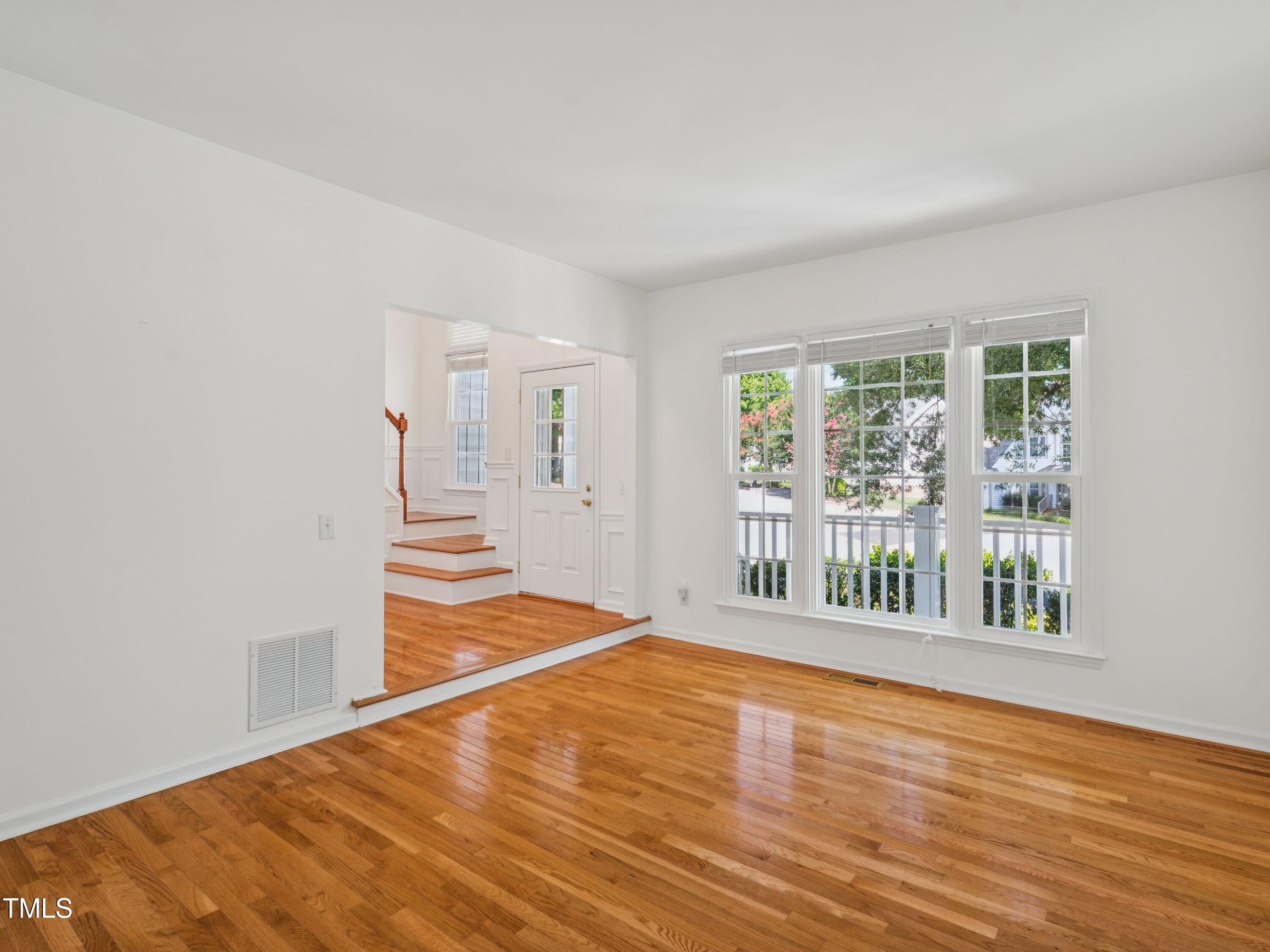 104 Pellinore Court