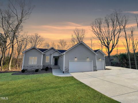A home in Holly Springs